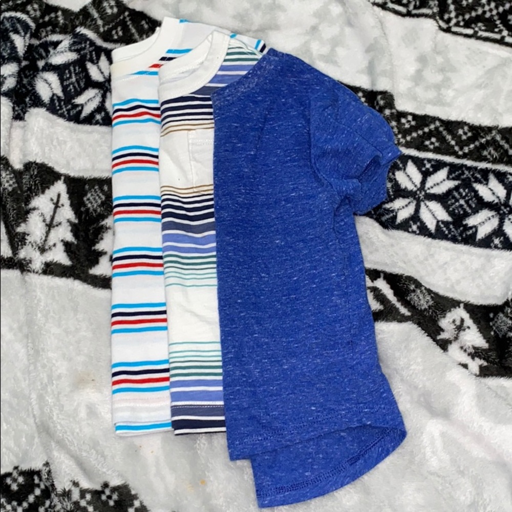 3/$10 (3) T-shirts perfect for play